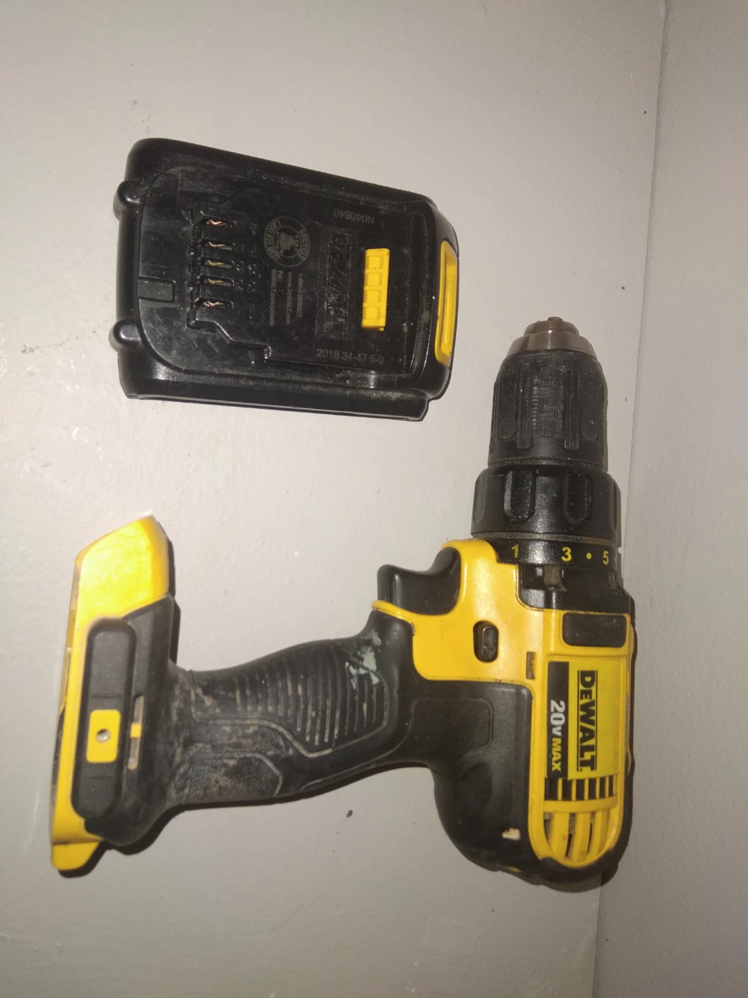 Dewalt DCD780 - photo 4