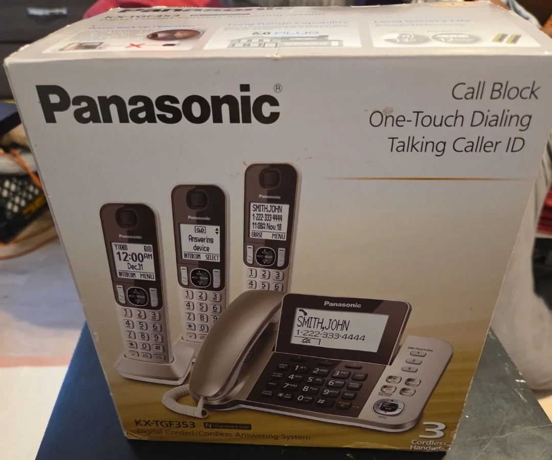 Panasonic KX-TGF353 Corded/Cordless Answering System