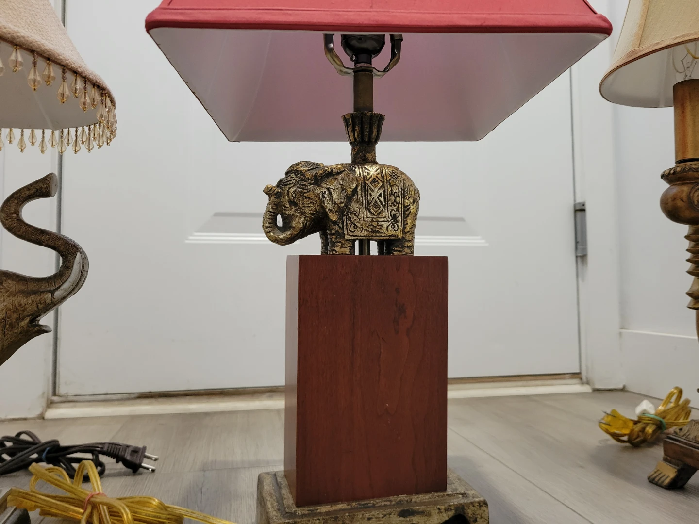Vintage & Ornate Statement Table Lamps – Individual or Set. - photo 5
