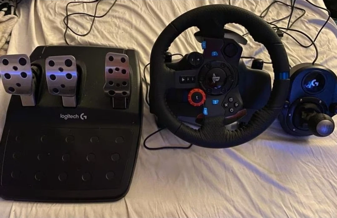 Logitech G Racing Steering Wheel and Pedals with shifter