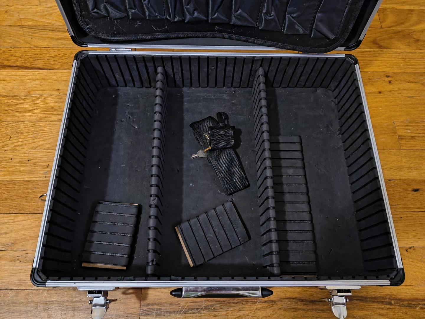 Tool Box - photo 2