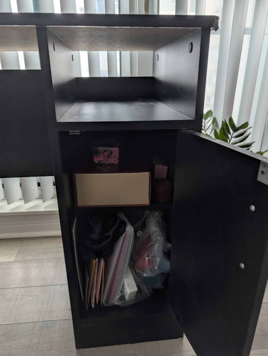 Study/Work desk - photo 4