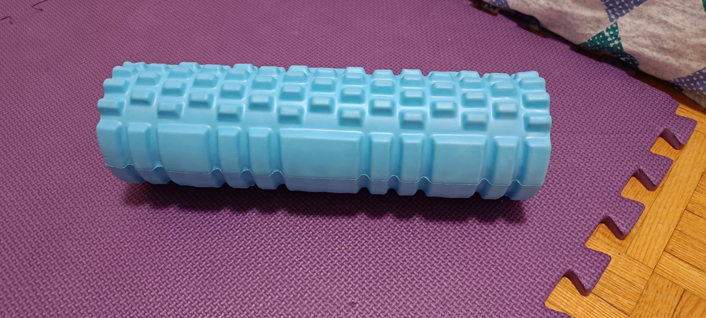 Assorted Fitness Gear: Foam Roller, Ankle Weights, Resistance