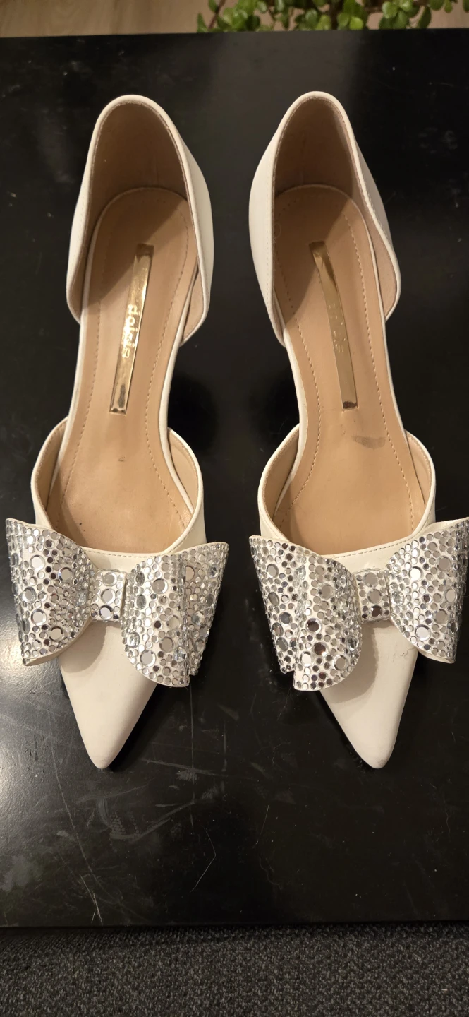 Dolcis White D'Orsay Heels with Rhinestone Bows