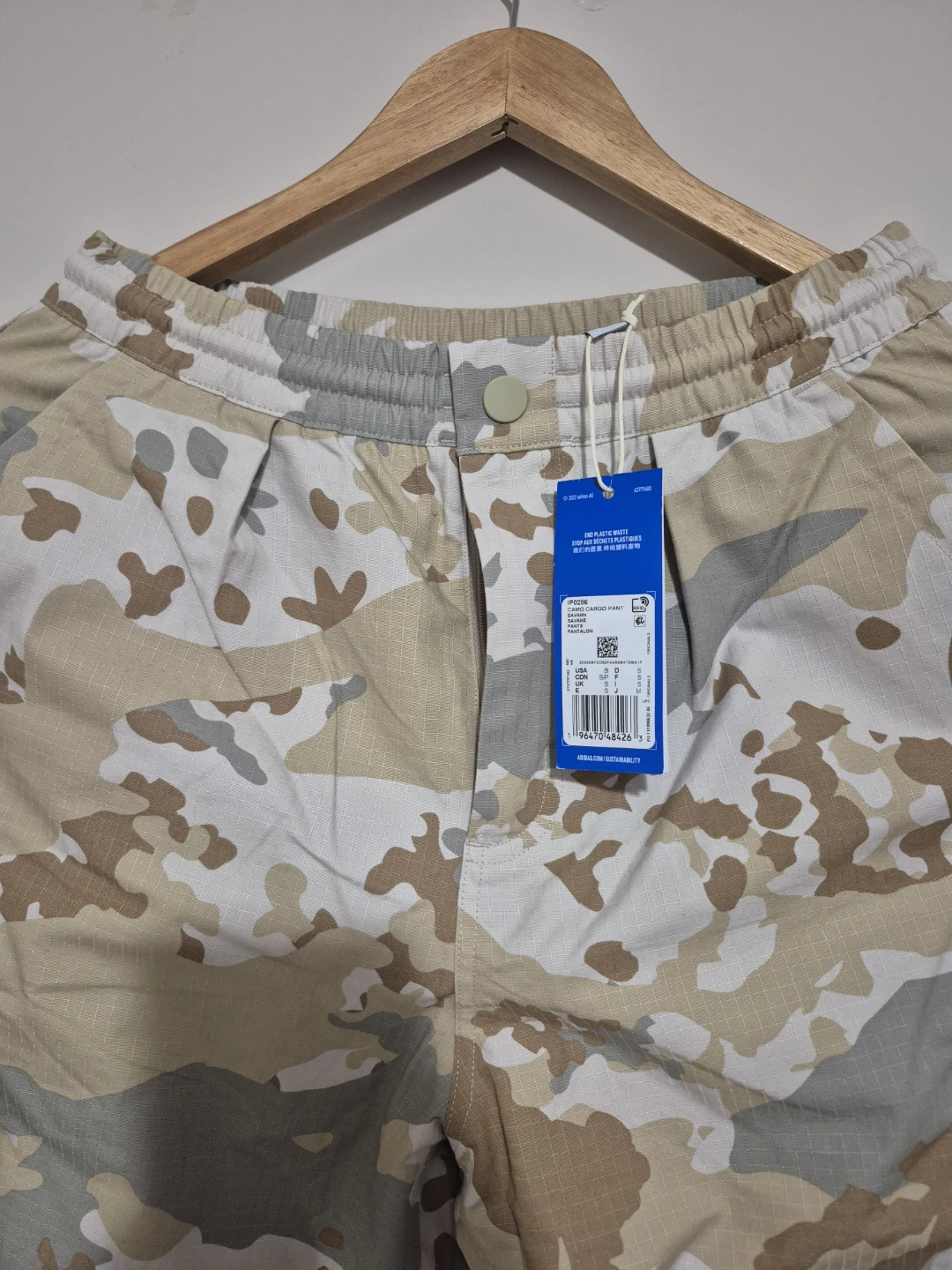 BNWT Adidas Camo Hoodie and Cargo Pants Set - photo 3