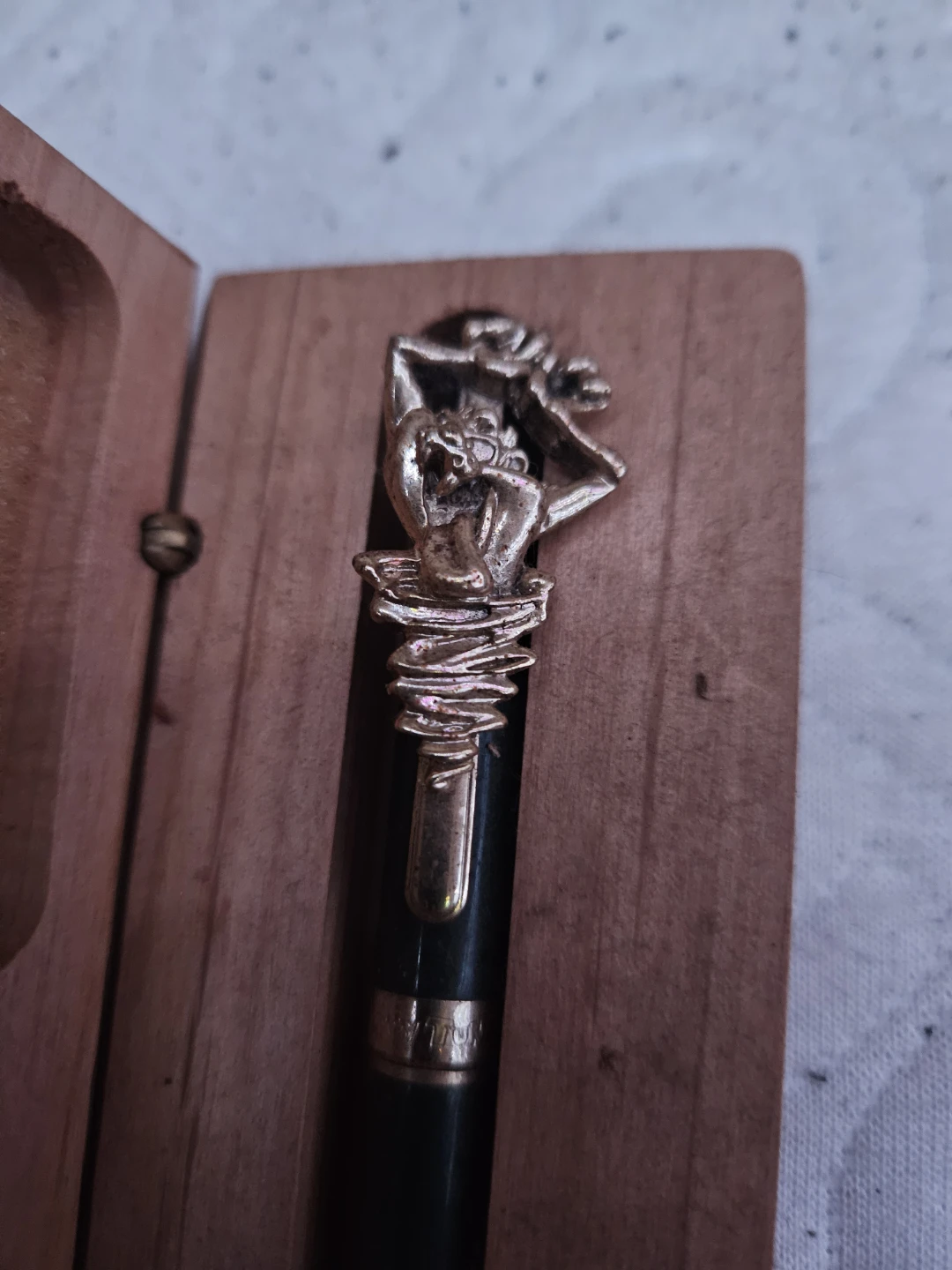 Looney Tunes Limited Edition Pen with Wooden Case