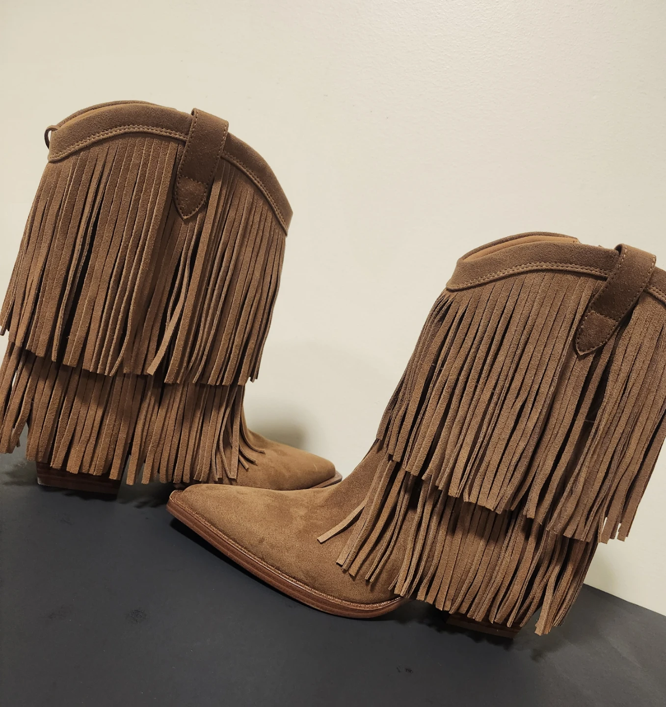 Universal Thread Fringe Boots Size 8.5 - photo 2