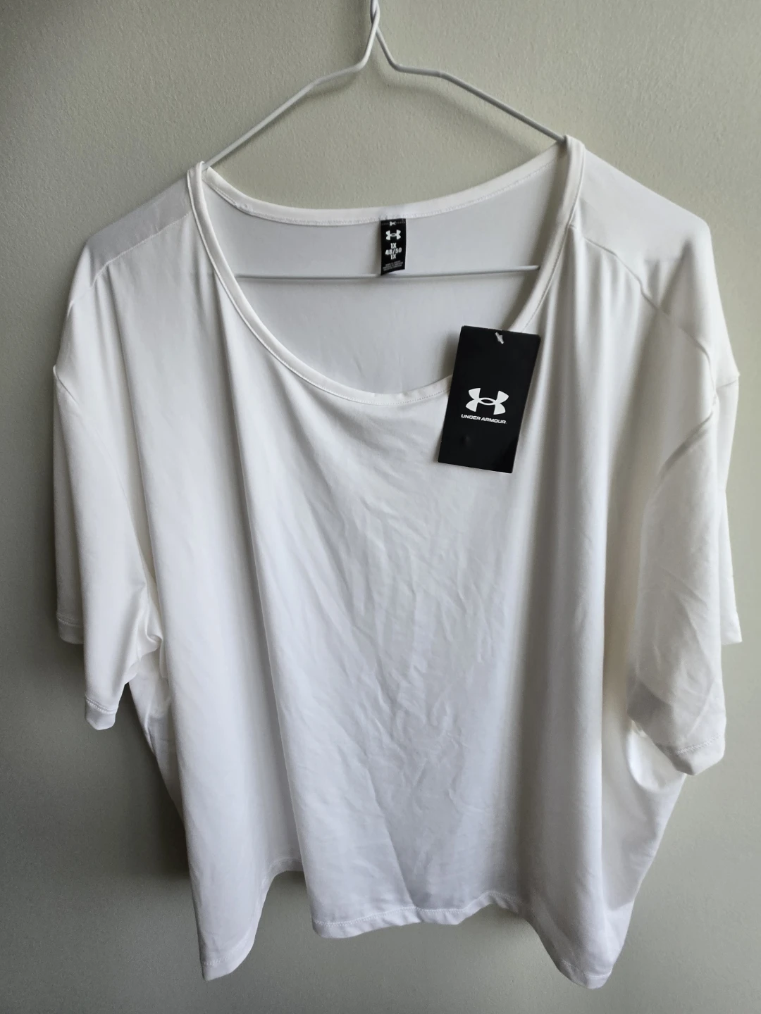 Under Armour White T-Shirt - Size 1X - Brand New