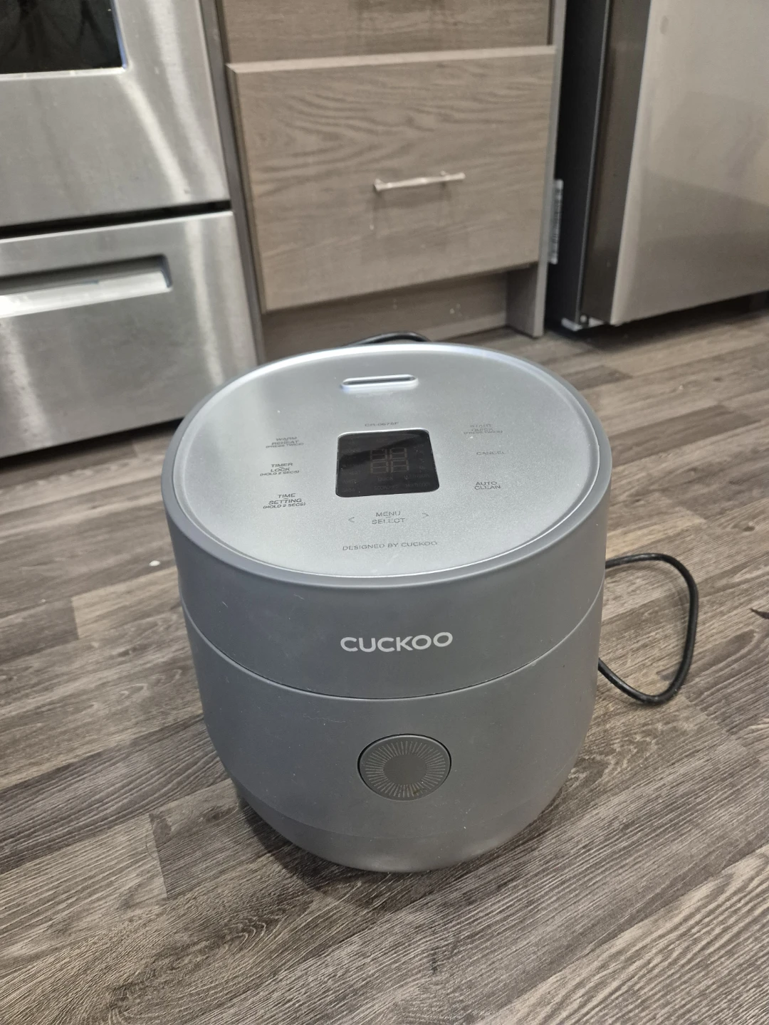 Cuckoo Rice Cooker - photo 3