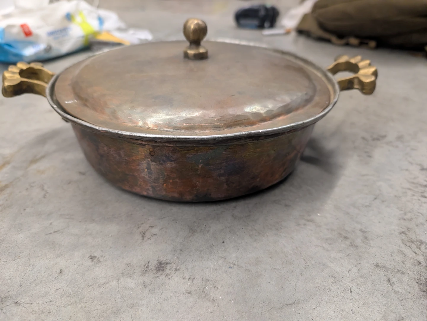Hammered Metal Serving Dish with Lid Brass and Cooper - photo 3