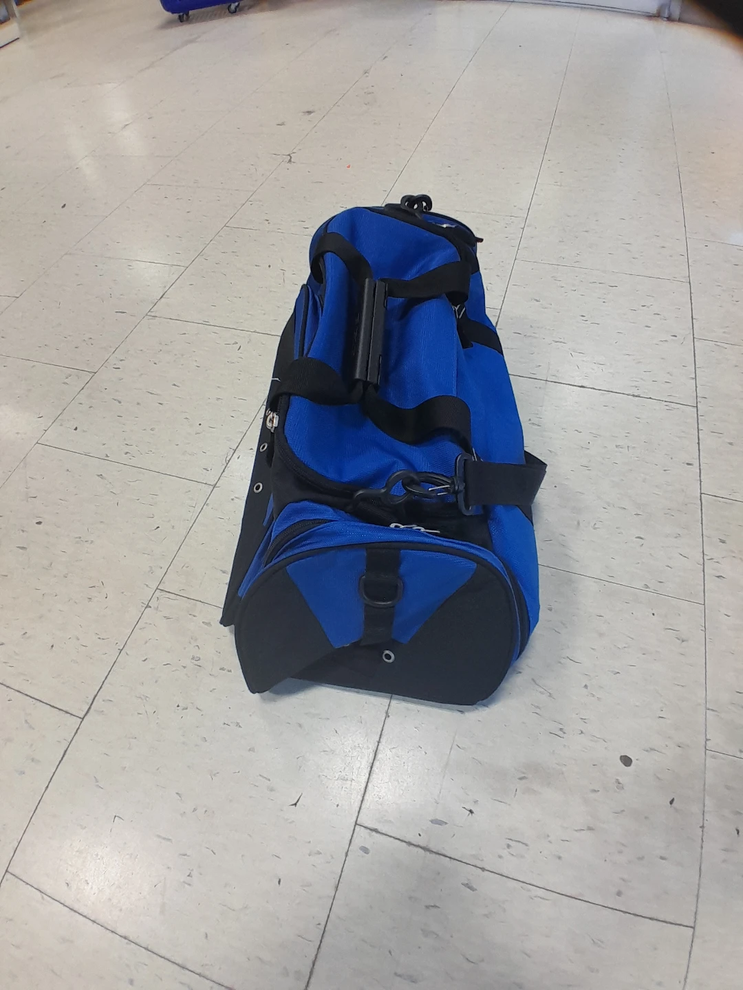 OGIO Blue Duffel  Gym Bag College Style Portable Size - photo 2