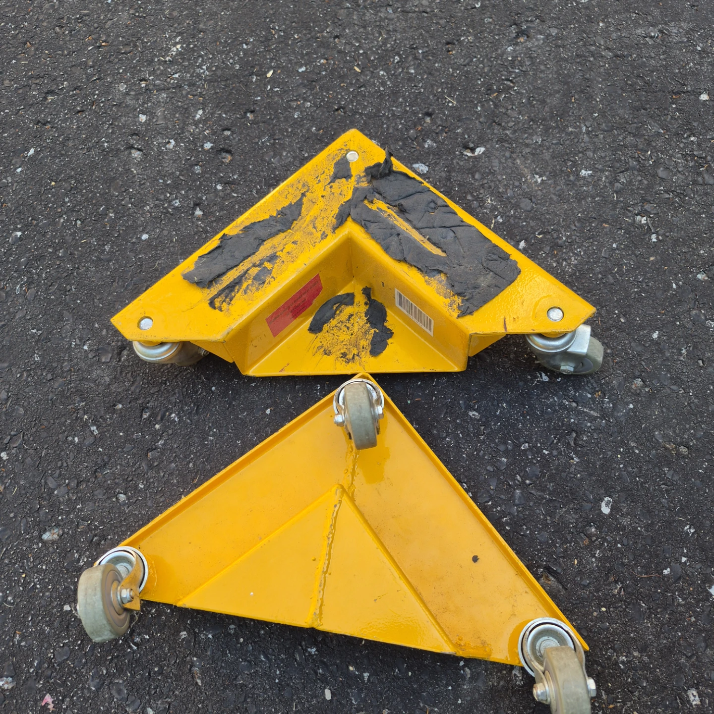 Set of 2 Yellow Corner Dolly Dollies 250lb Capacity - photo 2