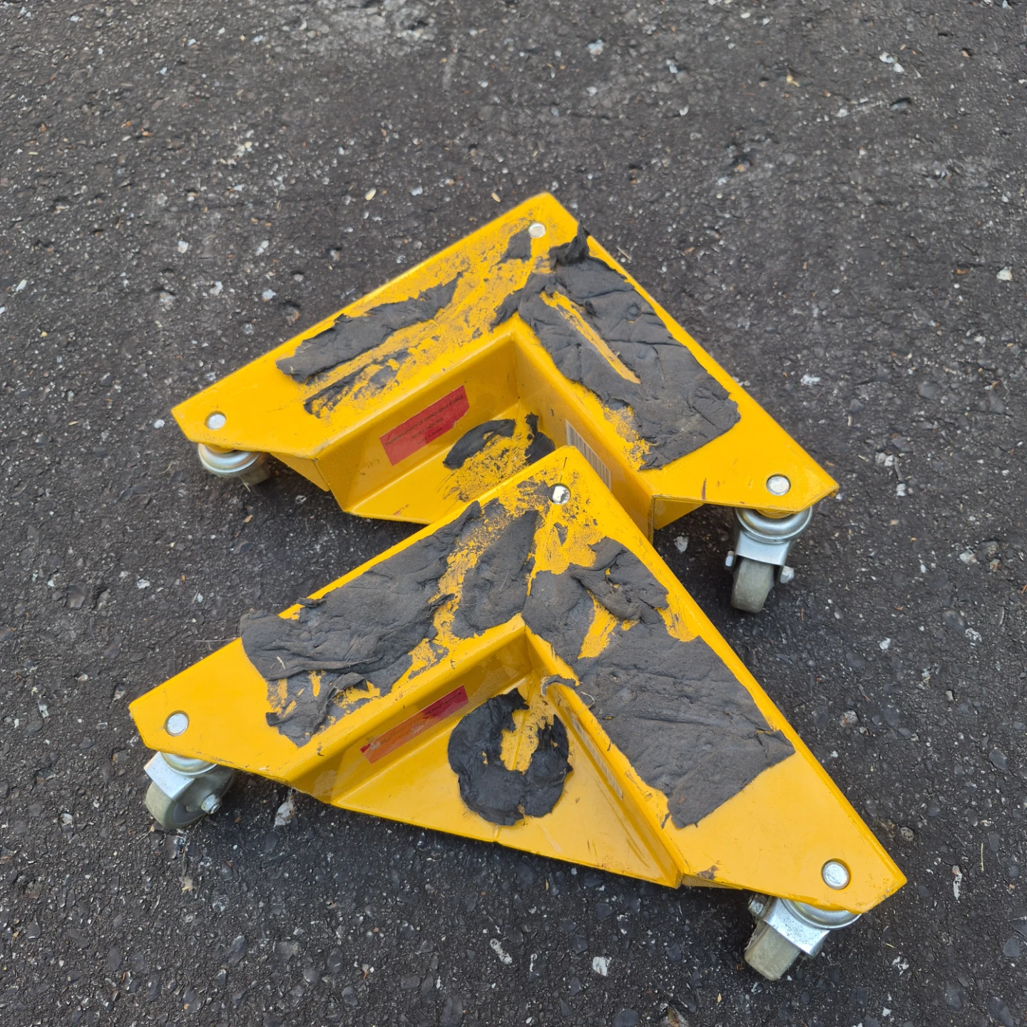 Set of 2 Yellow Corner Dolly Dollies 250lb Capacity - photo 5