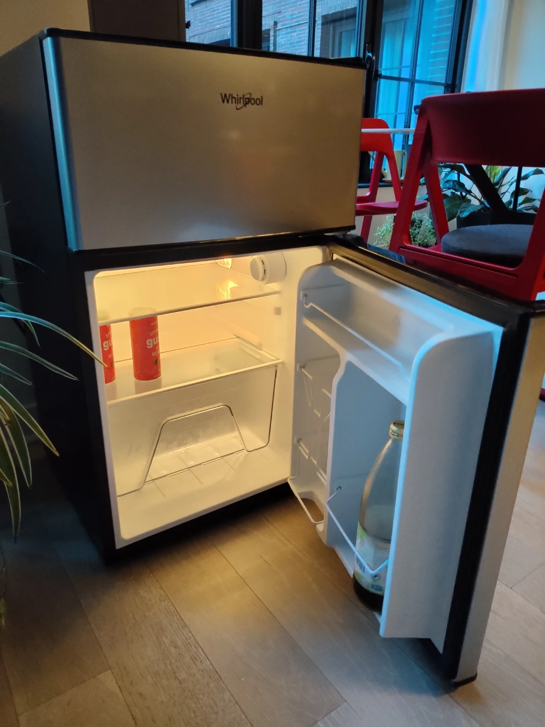 Whirlpool Mini Fridge - photo 3