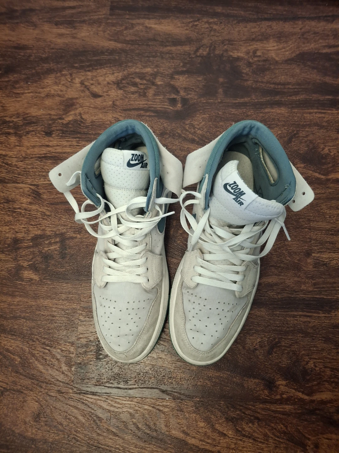 Nike Air Jordan 1 Zoom Air High Top Sneakers