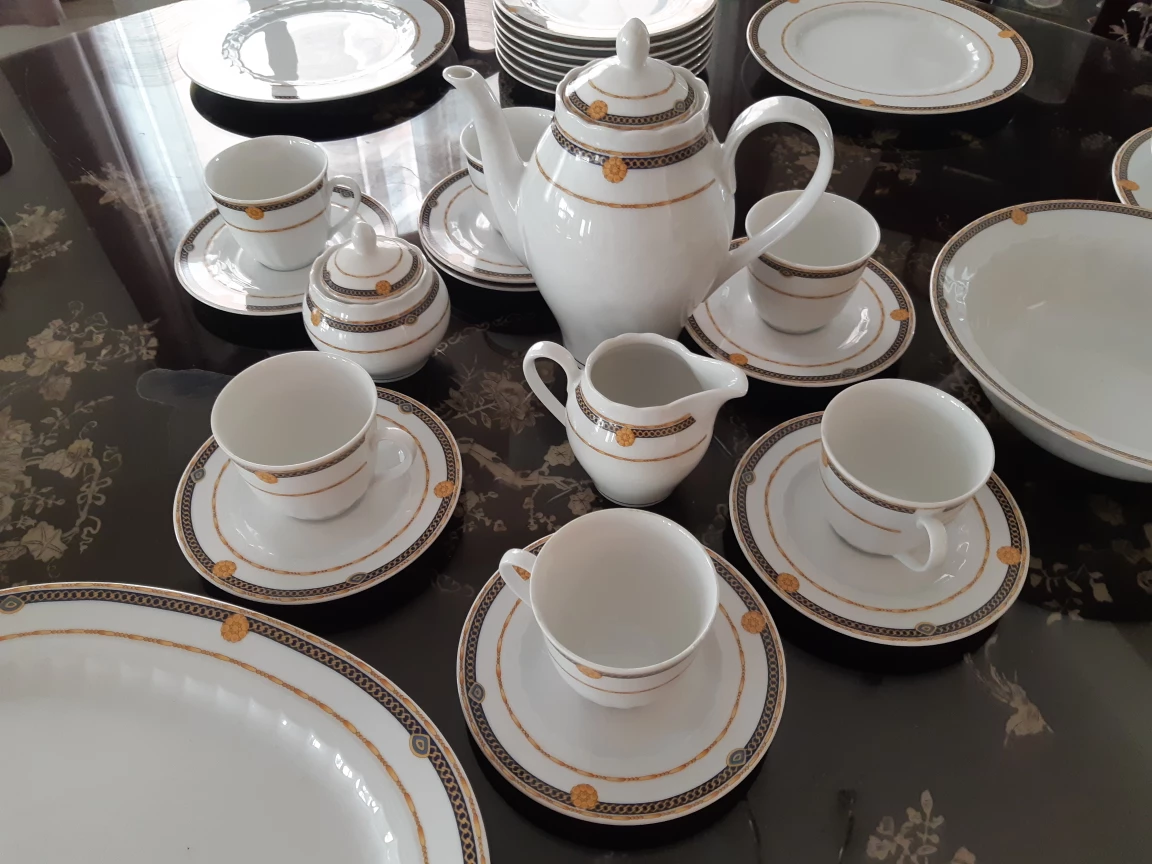 Winterling Porzellan Germany Dinnerware Set