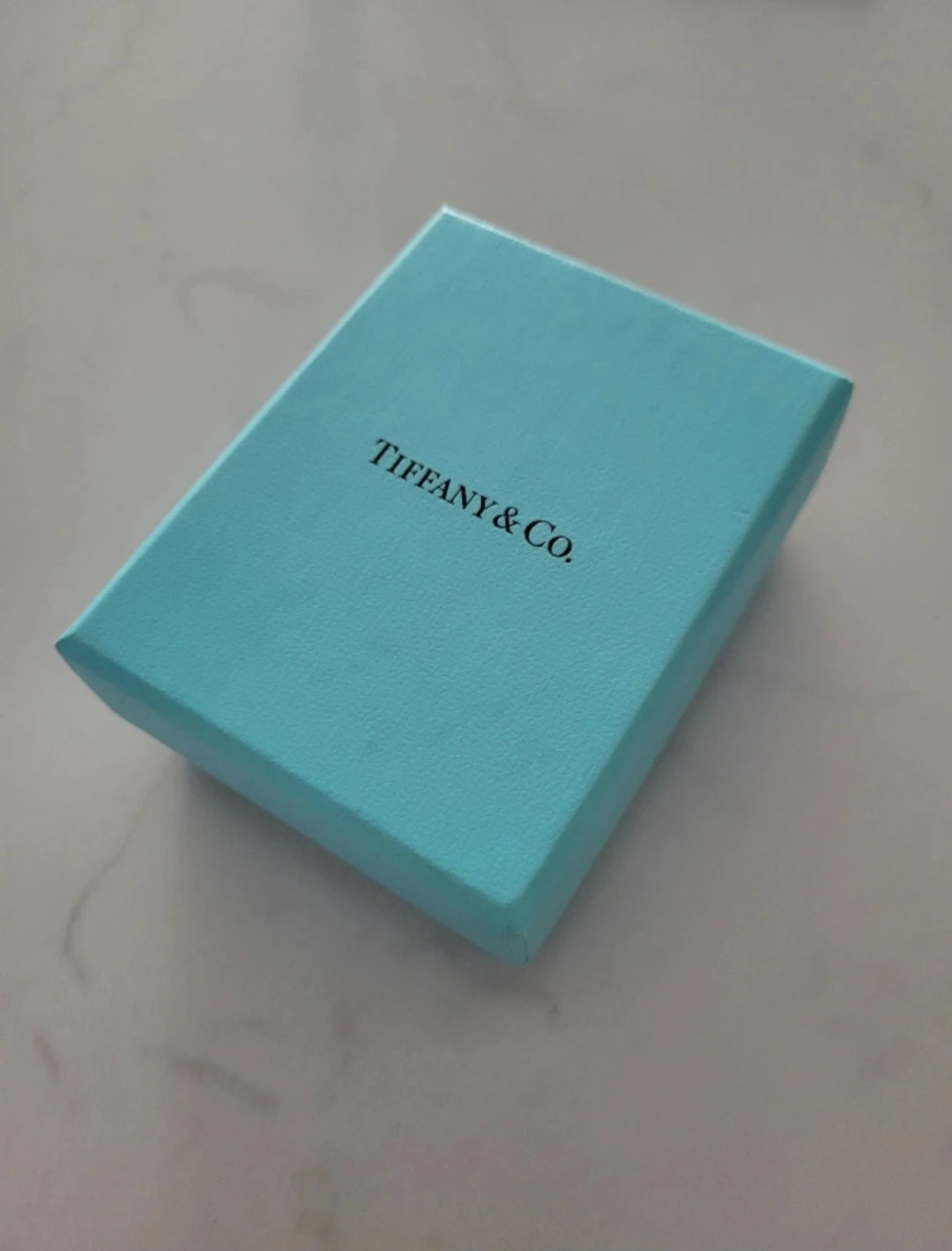 Authentic Tiffany & Co. Hearts Diamond Necklace in Platinum - photo 5