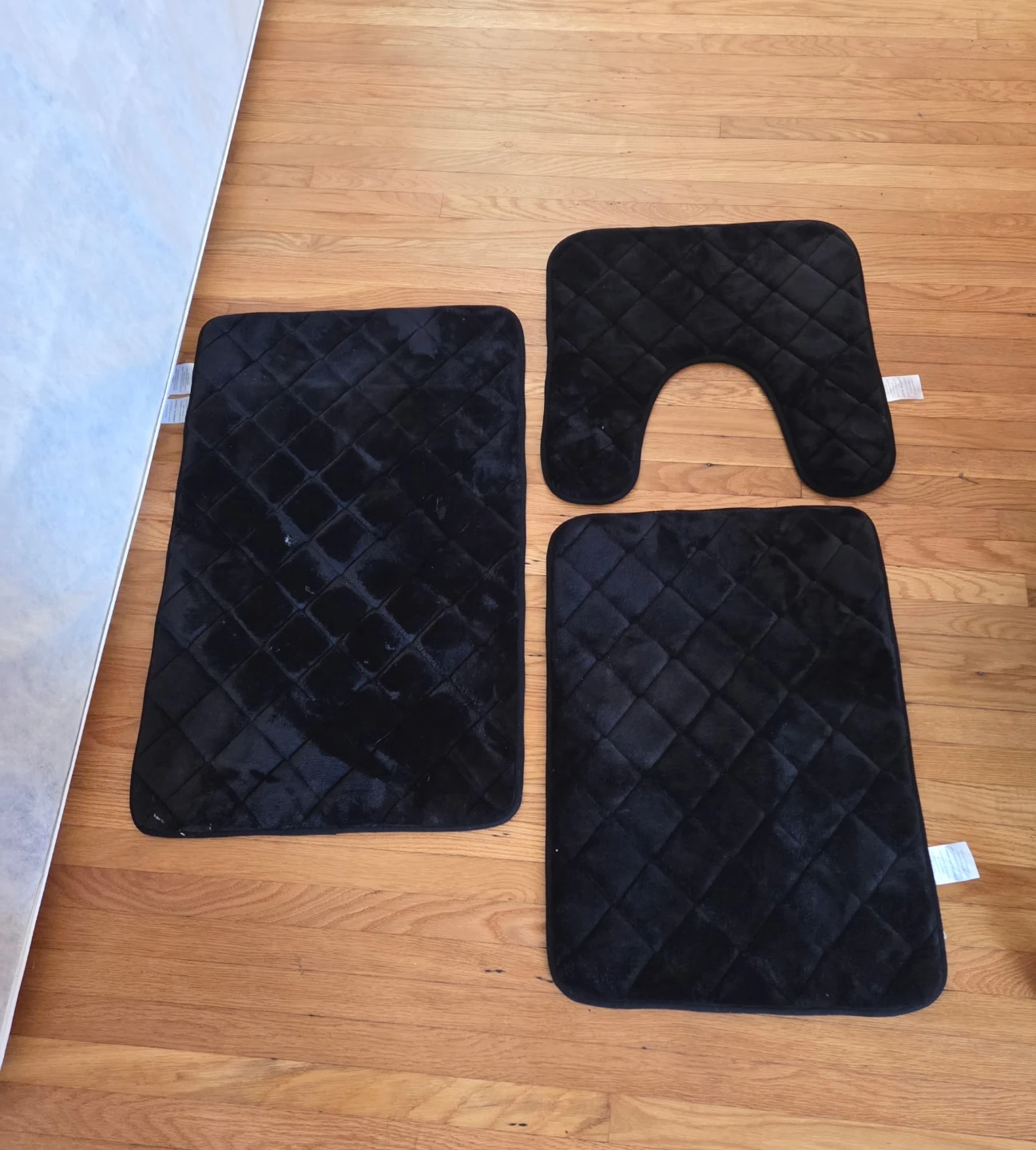 Black Quilted Bath Mat Set