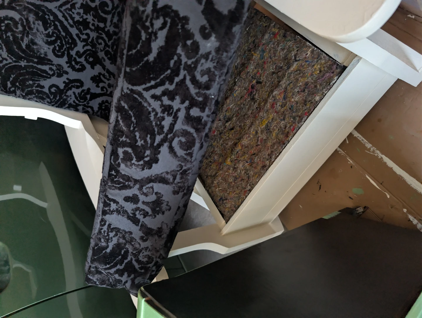 White Accent Chair with Black Damask Cushions - photo 4