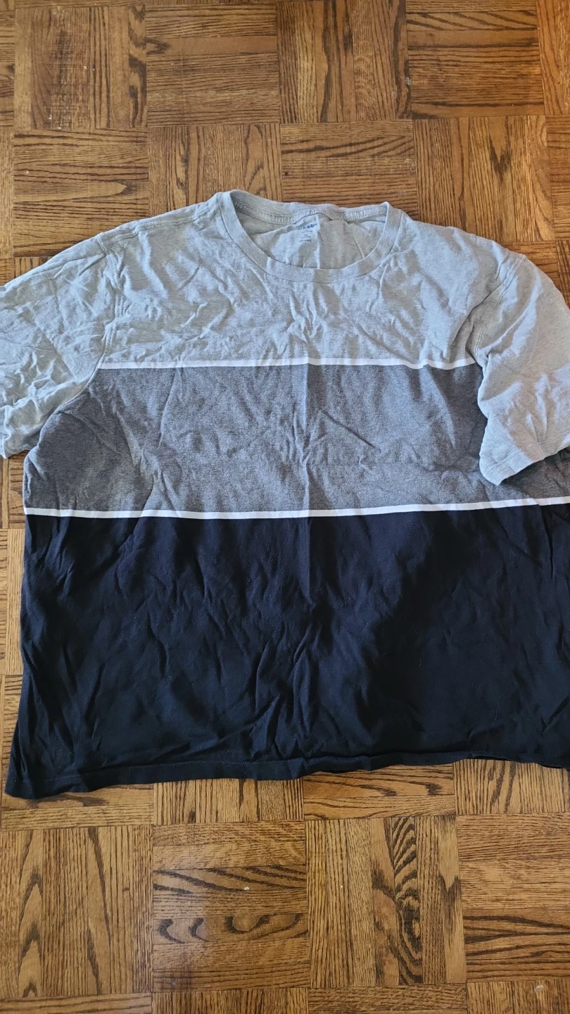 Old Navy XXL Colour Block T-Shirt