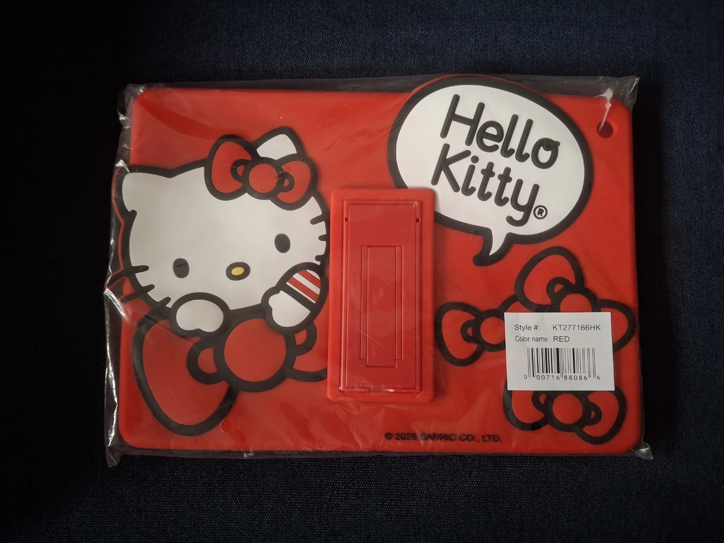 NEW Hello Kitty 10.2" table case compatible w/ ipad Gen 7-9