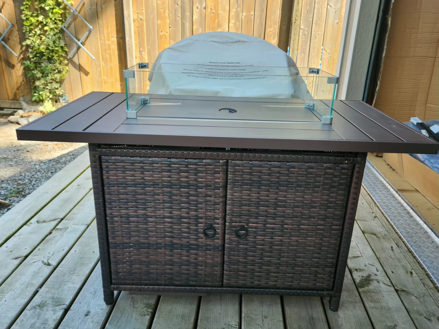 SOINMTY 43 Inch Propane Fire Pit Table