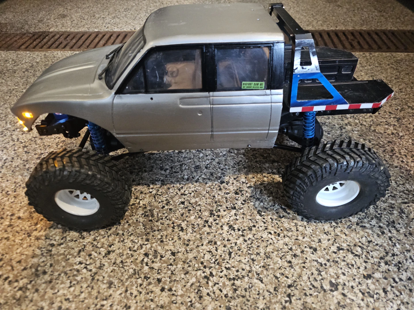 RC4WD C2X RC Crawler - photo 2