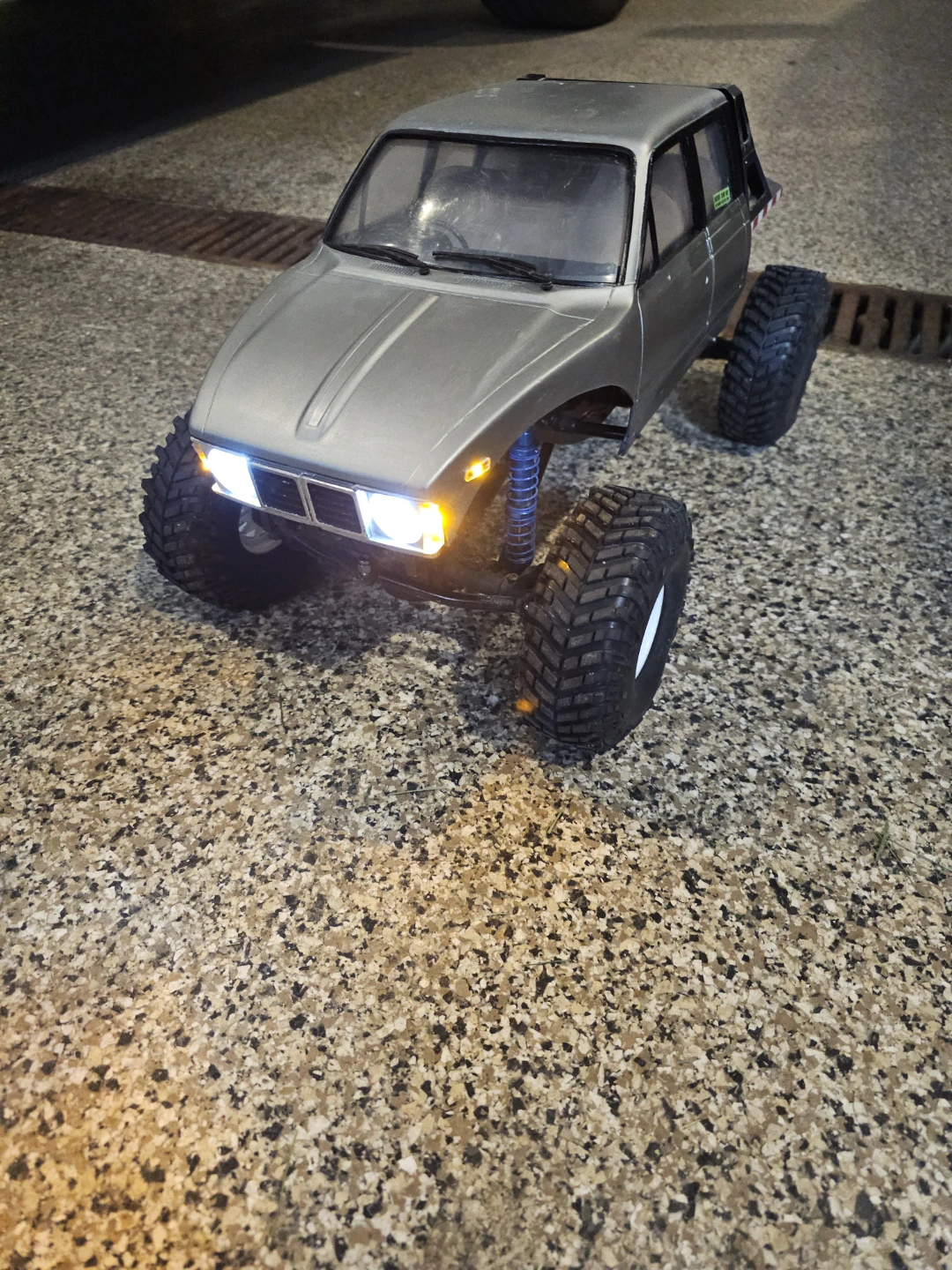RC4WD C2X RC Crawler - photo 4