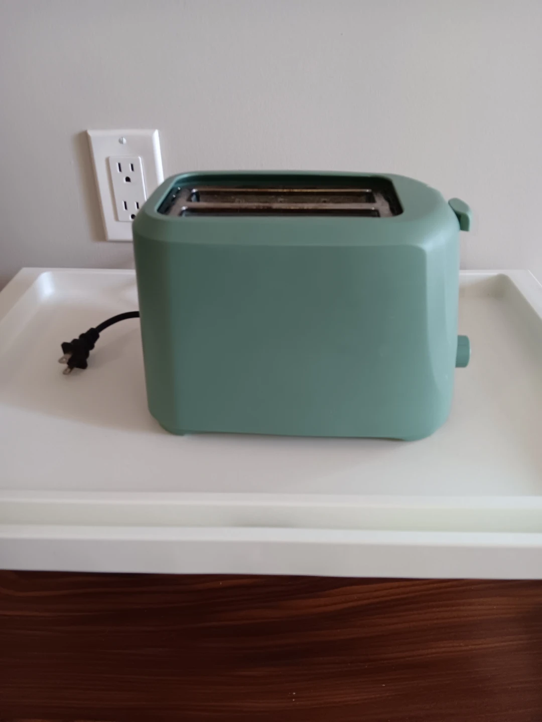 Green 2-Slice Toaster
