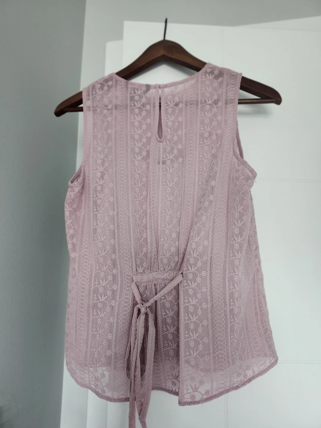 RW&CO. Pink Lace Sleeveless Top - XS - photo 2