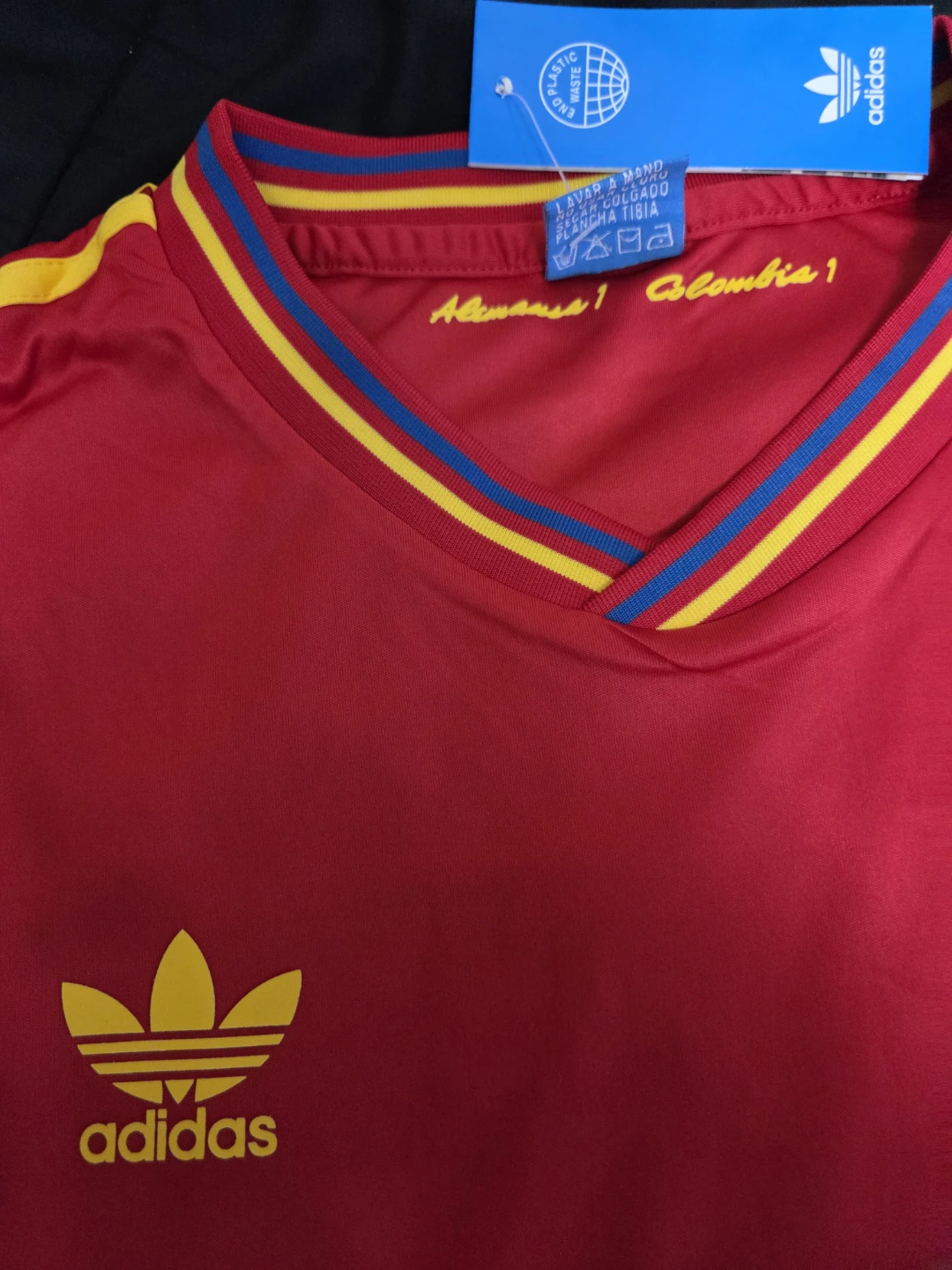 COLOMBIA CARLOS VALDERRAMA 1994 ITALIA 90 WC JERSEY - photo 4