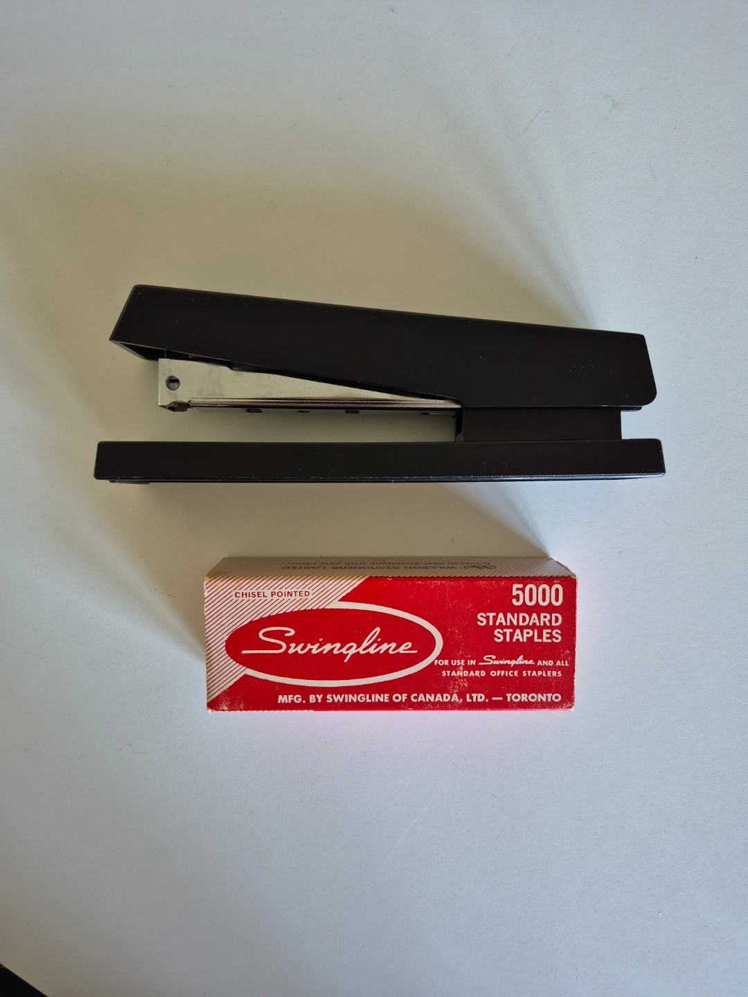 Stapler (Full-size) ➕ Full Box Staples