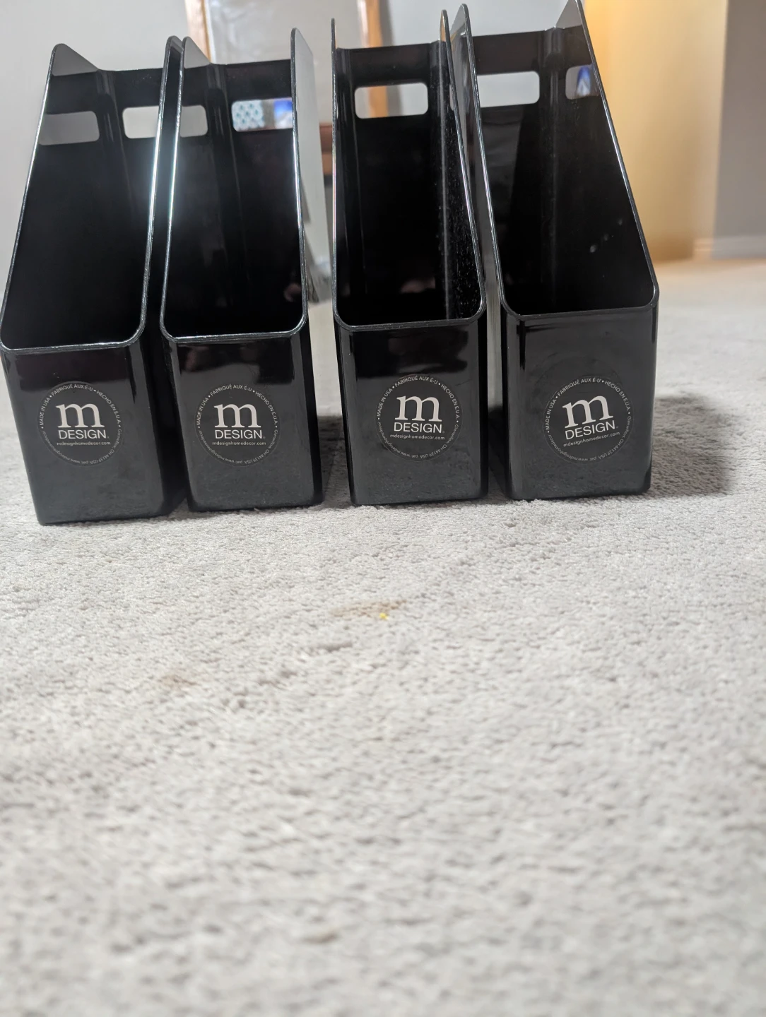 Set of 4 Black Magazine Holders - photo 2