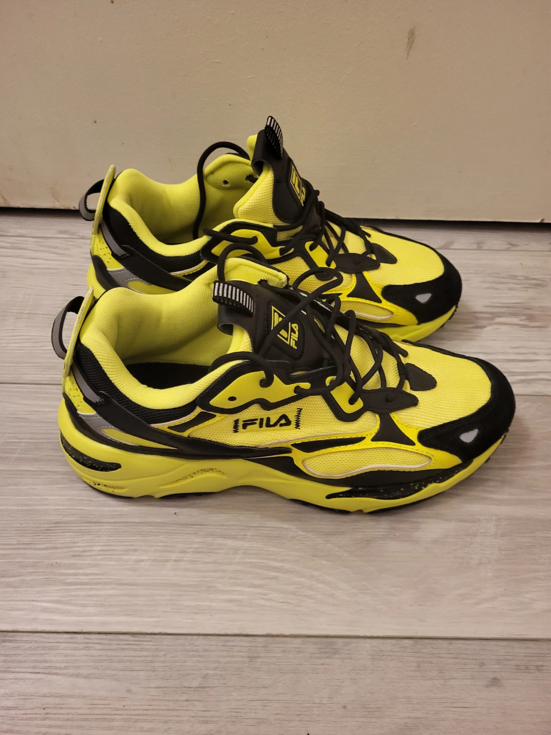 Fila Men's Athletic Shoes - photo 3