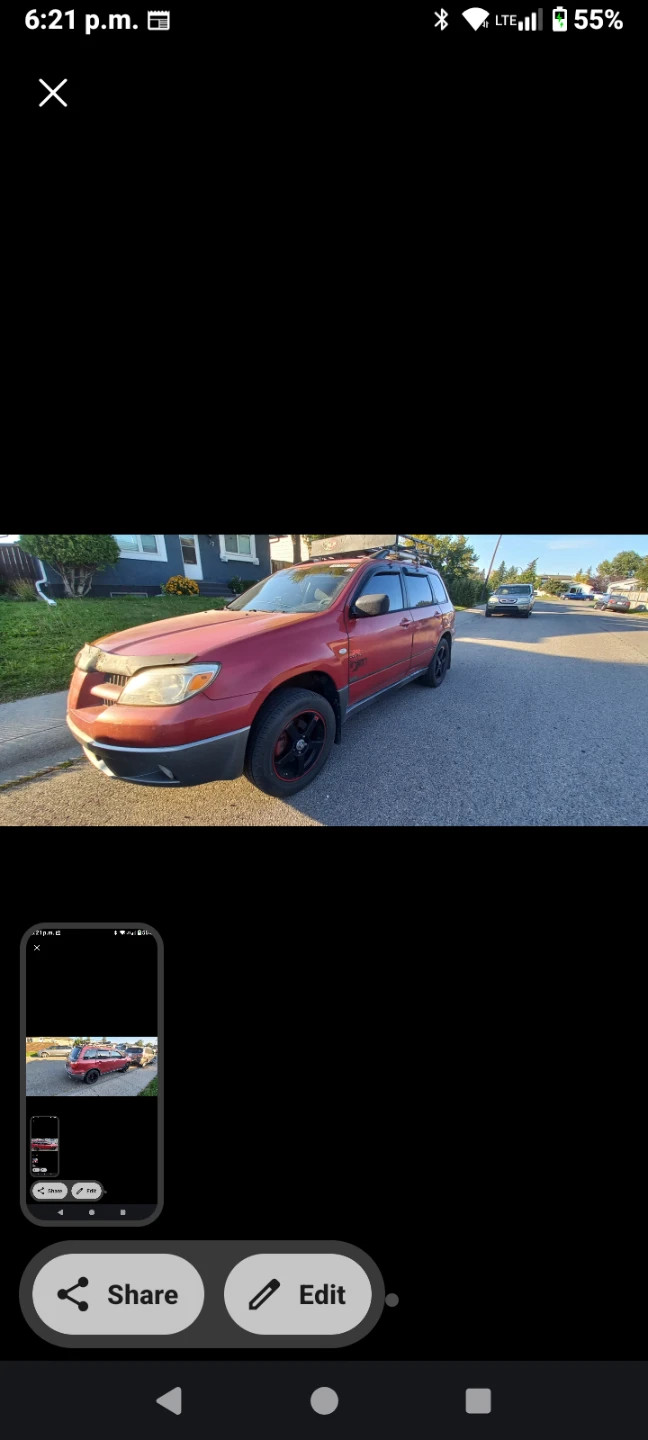 Red Mitsubishi Outlander - photo 3