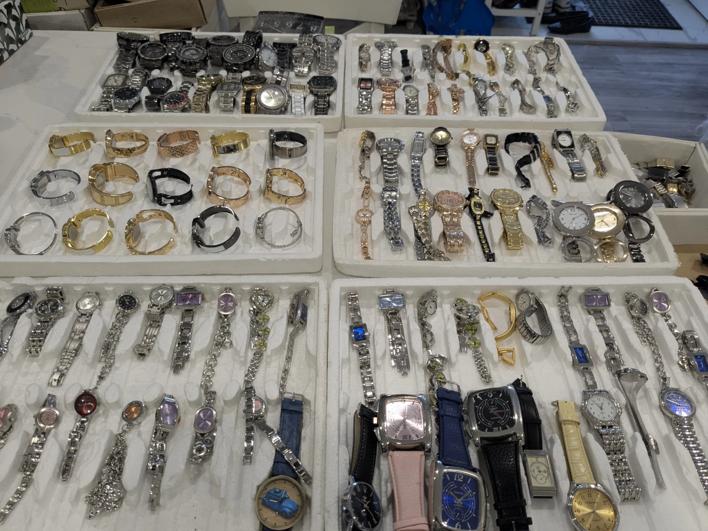 Watch lot for sale brand new , please read description first - photo 4
