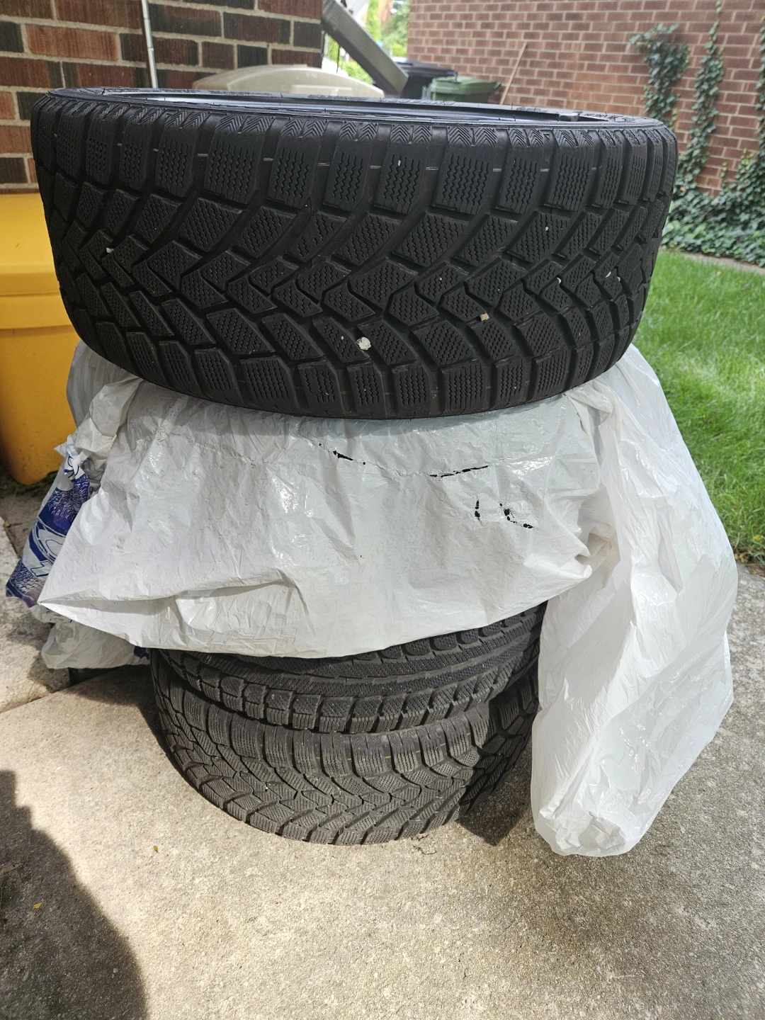 225/40/18 Winter Tires with Steel Rims. 5 x 114.3 - photo 4