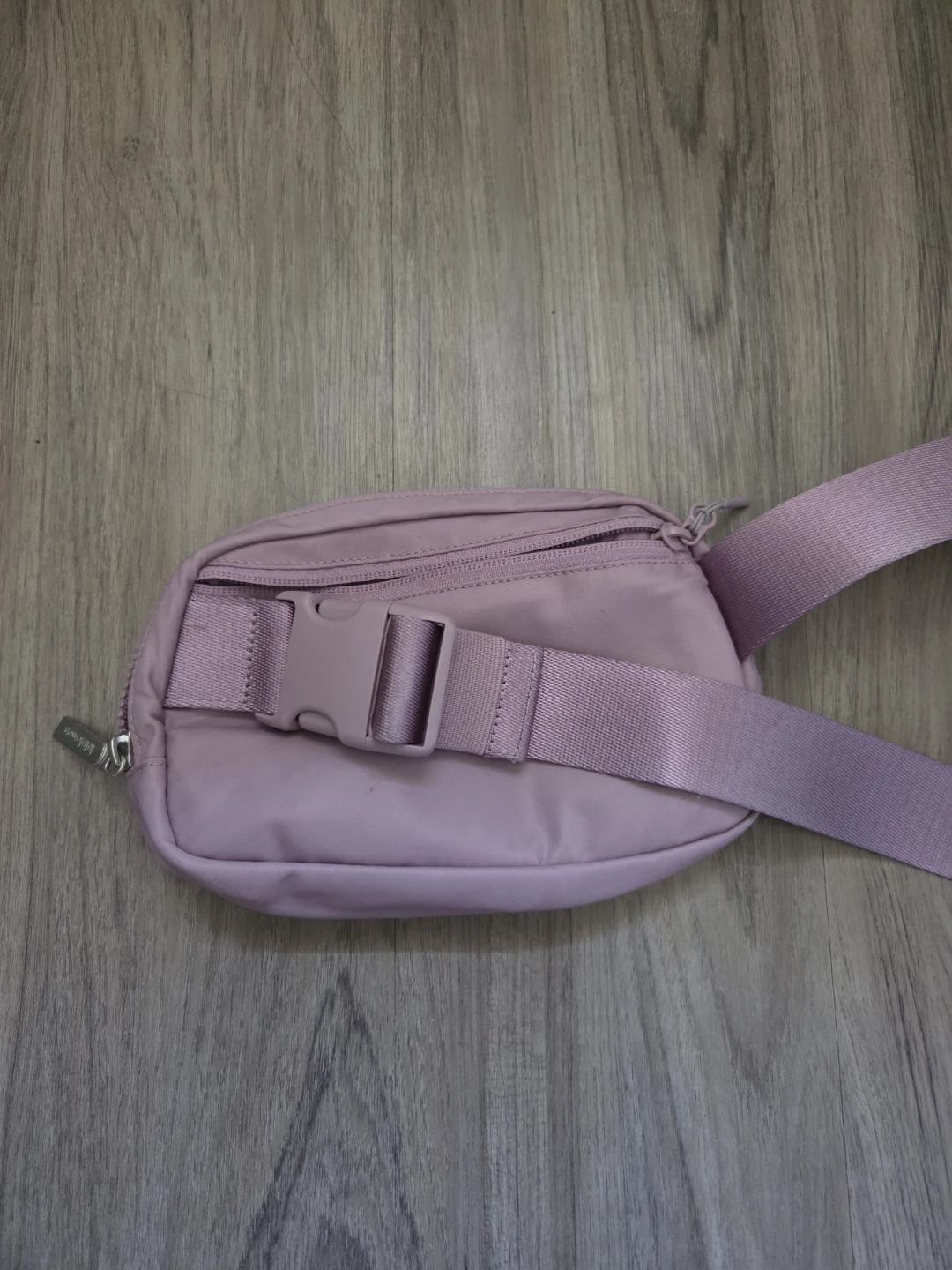 Lululemon Everywhere Belt Bag - Lilac - photo 3