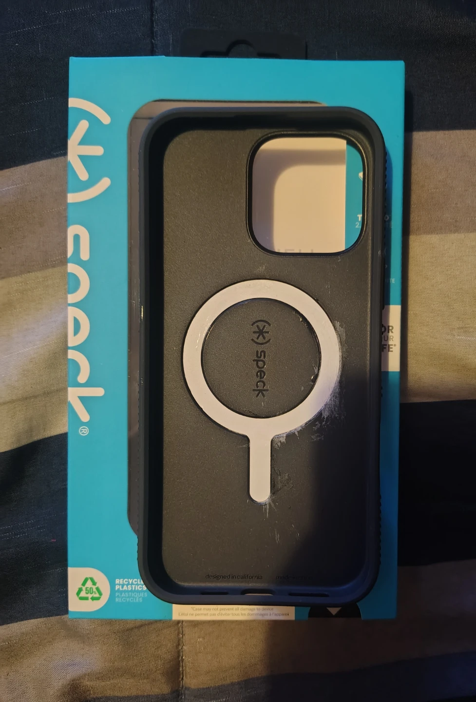 Speck Candyshell Grip Case for iPhone 15 Pro Max - photo 2