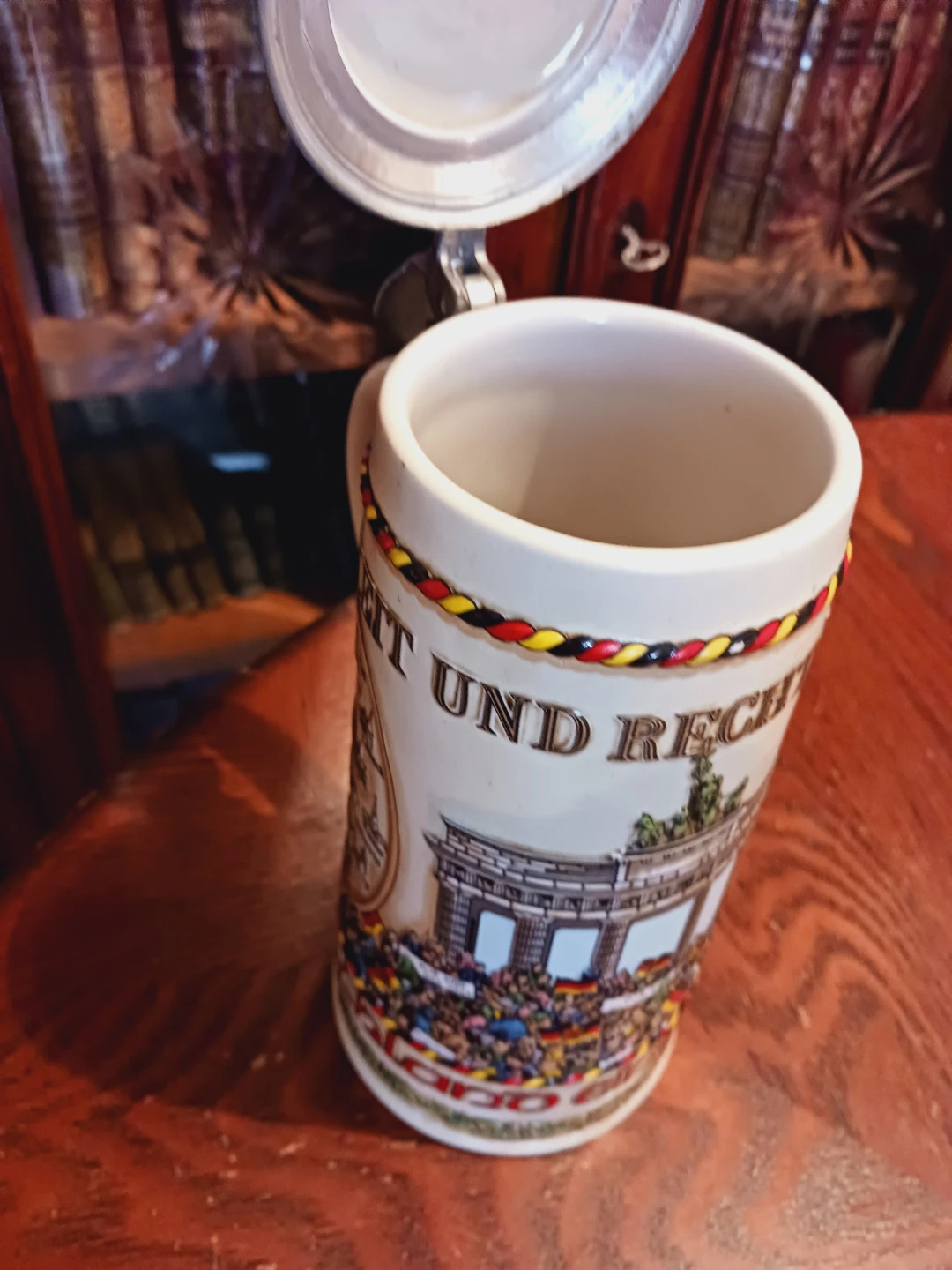 Vintage German Beer Stein with Brandenburg Gate Design - photo 5