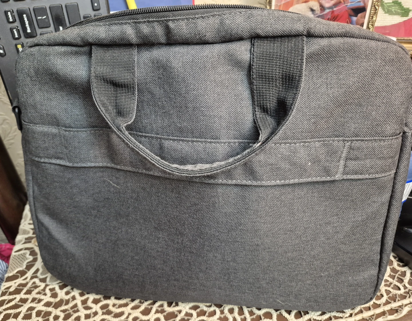 Lenovo Laptop Bag Durable & Water-Repellent Fabric - photo 2