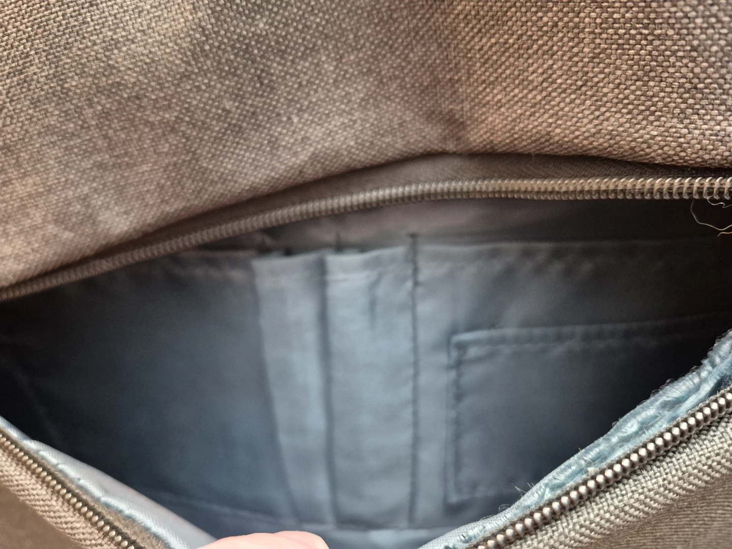 Lenovo Laptop Bag Durable & Water-Repellent Fabric - photo 5