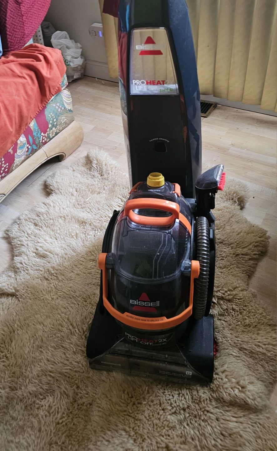 Bissell ProHeat 2X Lift-Off Carpet Cleaner