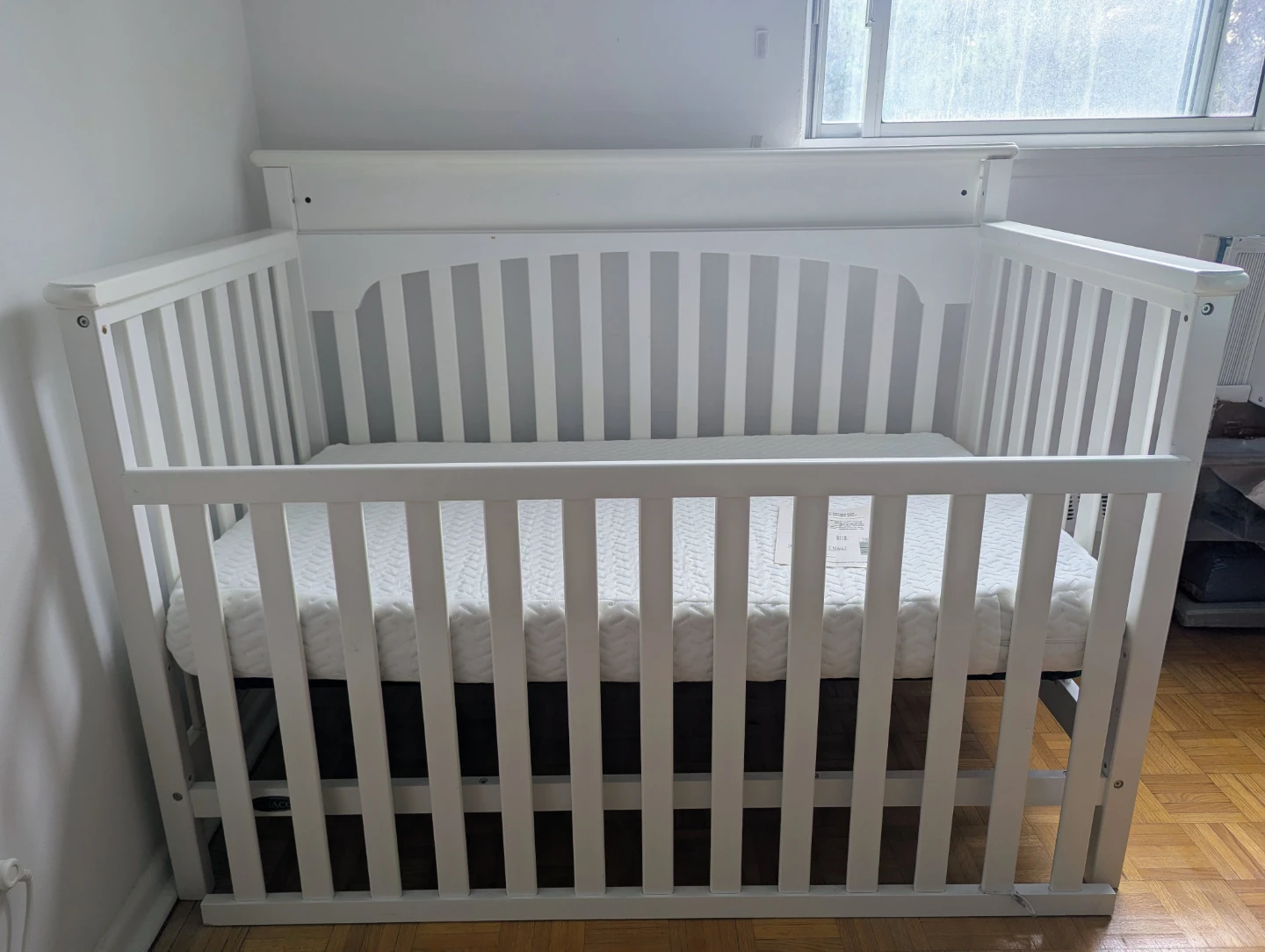 Graco Lauren Convertible Crib - White