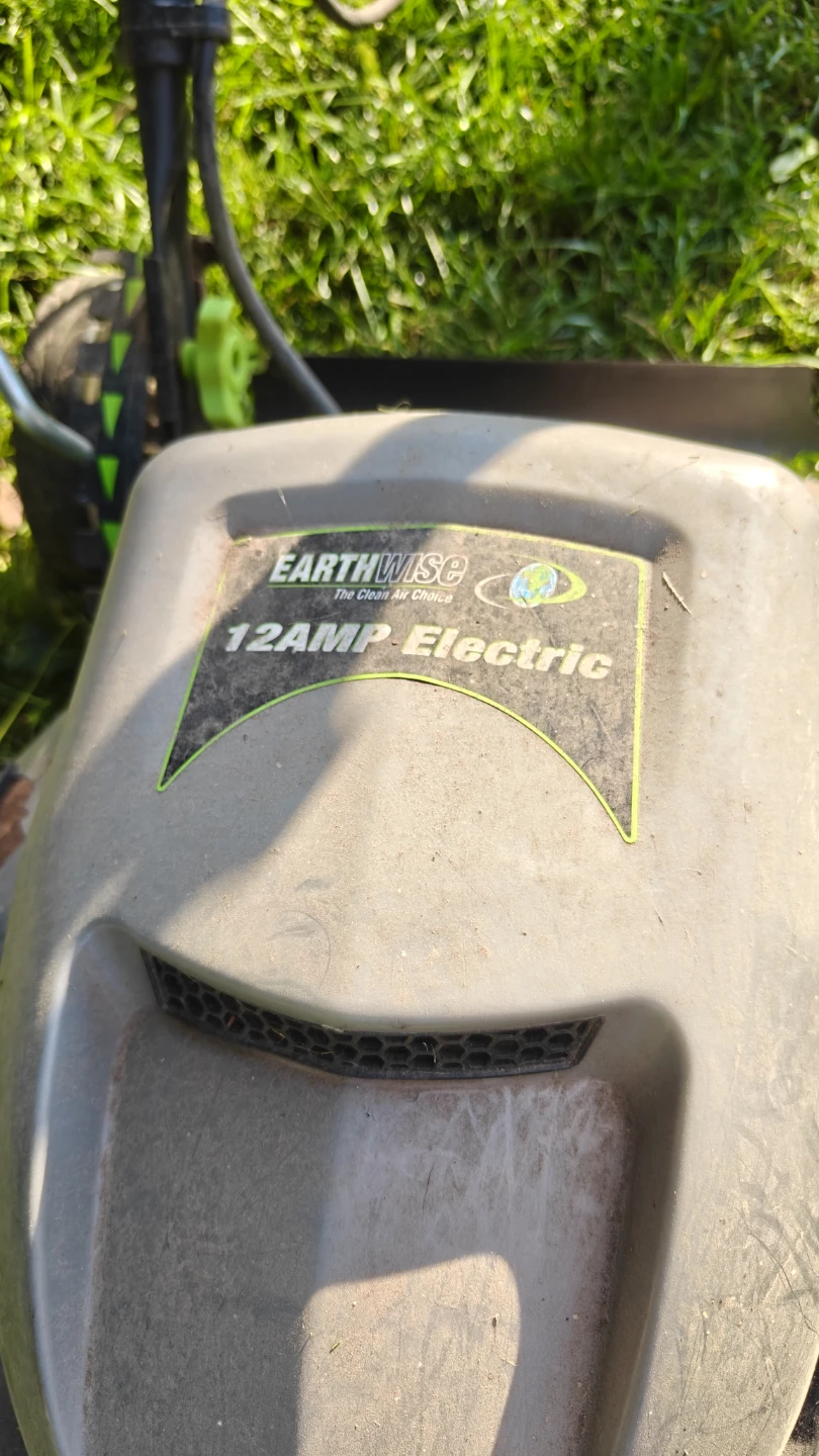 Small electric lawnmower