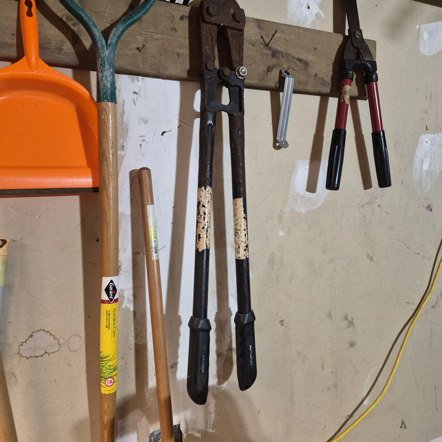 Used Mastercraft Bolt Cutters - photo 2