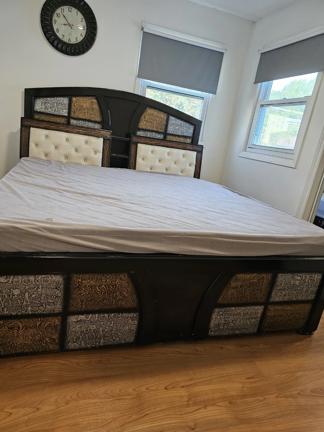 Double box bed (72*72) with mattress and mattress cover - photo 2