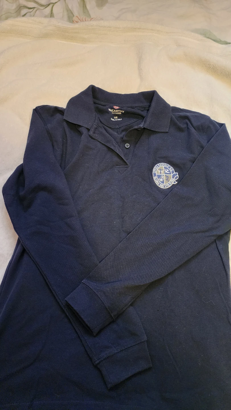 Girl's Loyola uniform - photo 3