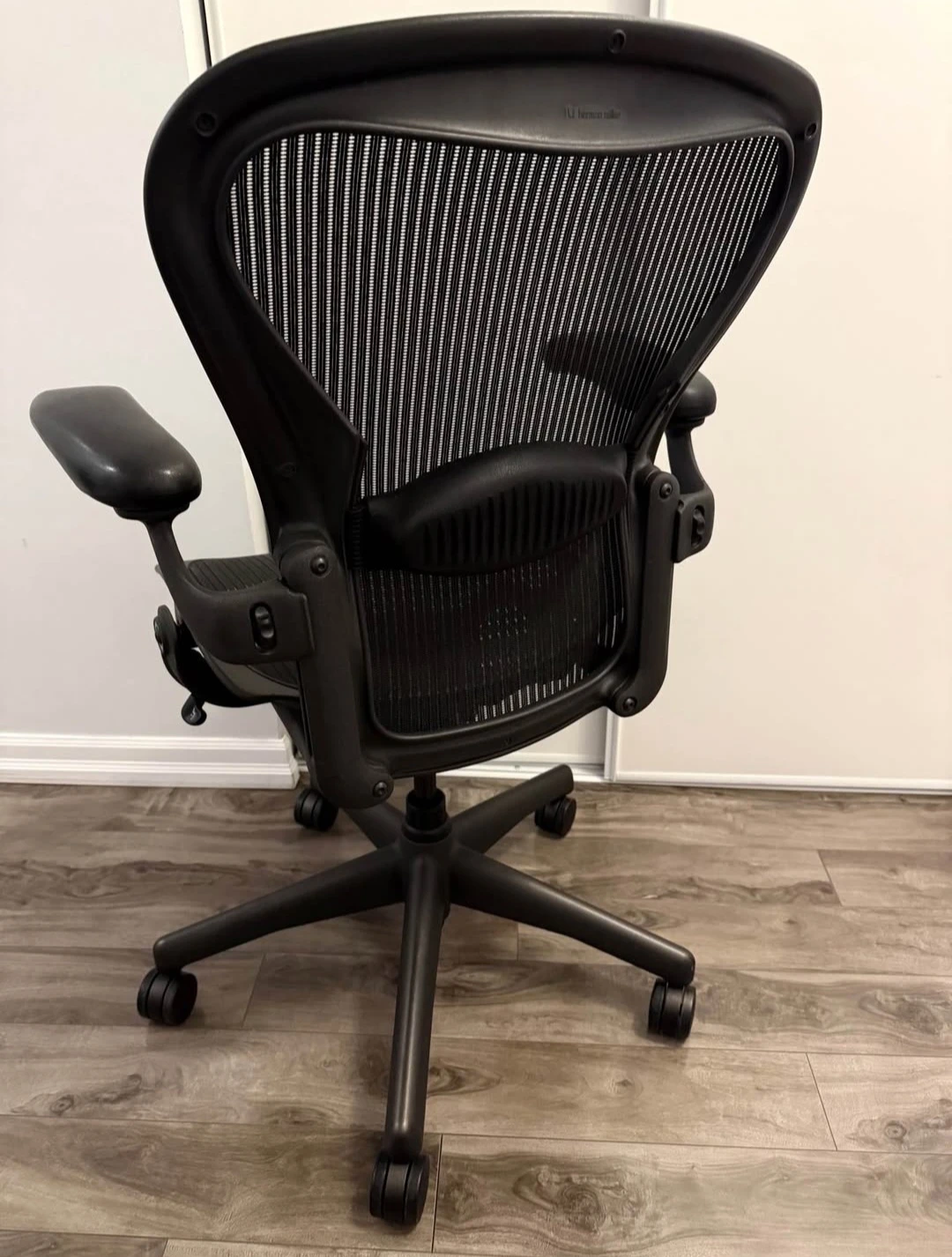 Herman Miller Celle office chair - photo 2