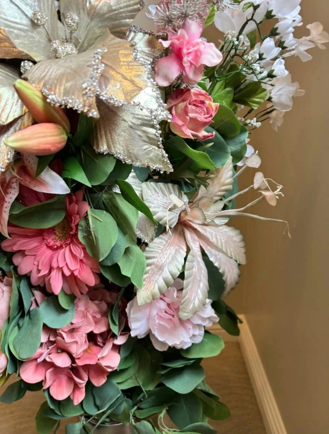 Excellent and Gorgeous artificial flower. - photo 3